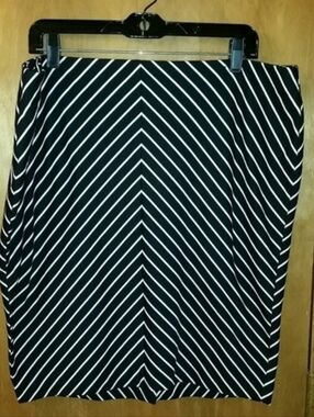 Lane Bryant size 18 Black and white skirt